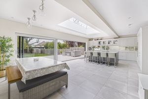 Photo 14- click for photo gallery